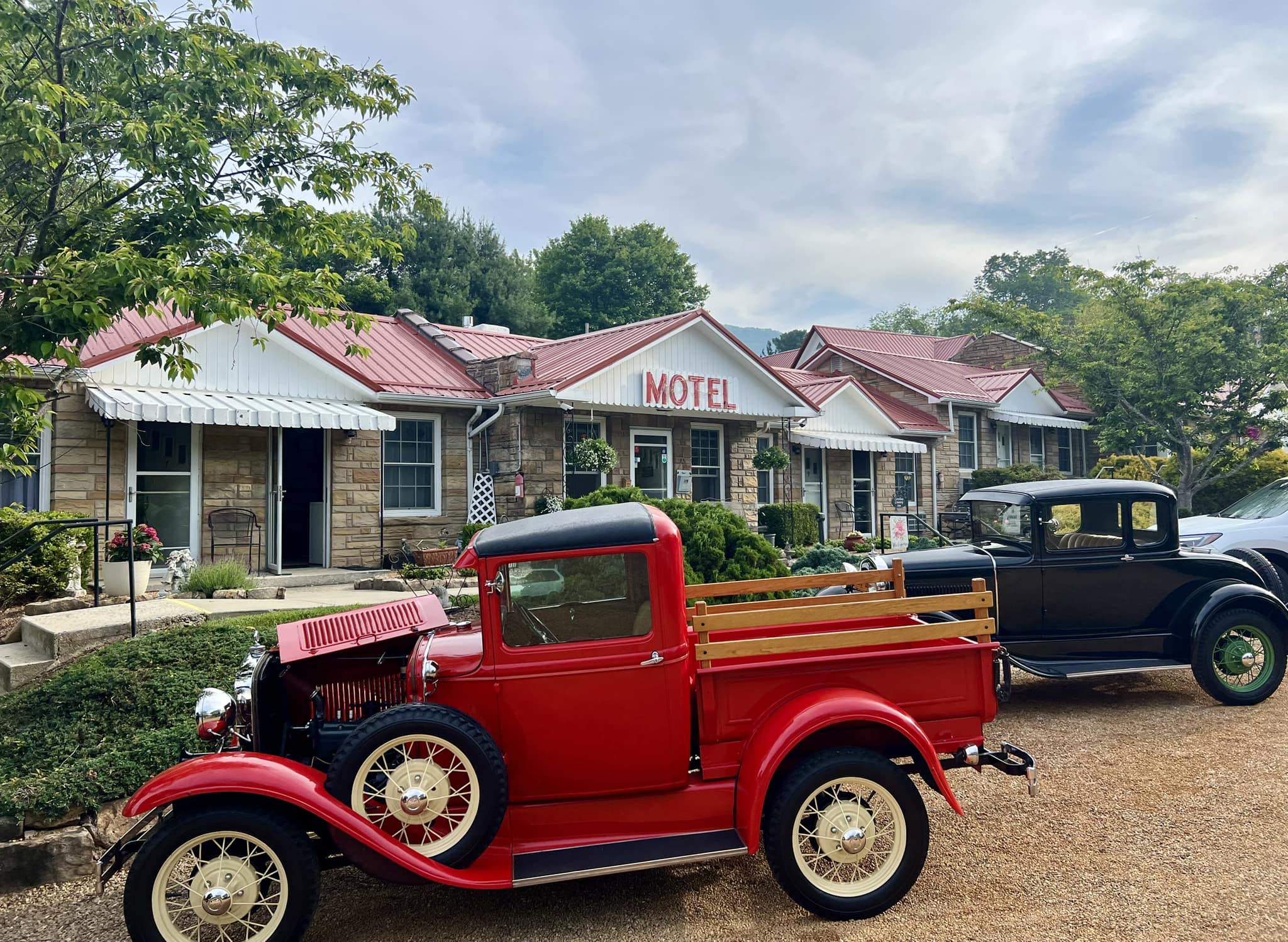 The Inn - exterior view